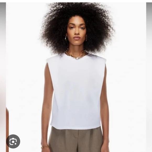 Aritzia Babaton Sholder Pad Tank - Picture 1 of 3